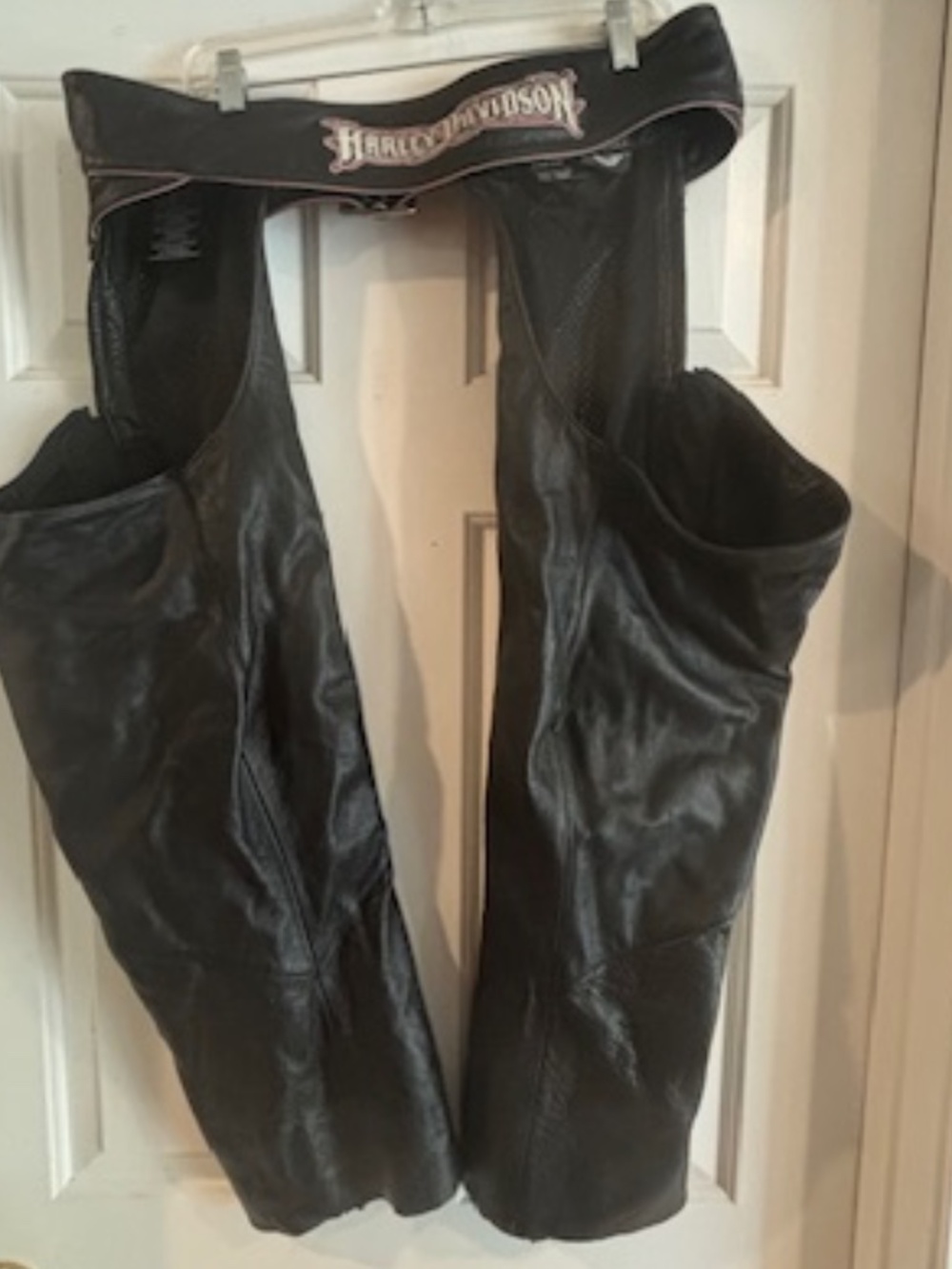 Hot leathers Black Moto riding Chaps- Womens- SZ L